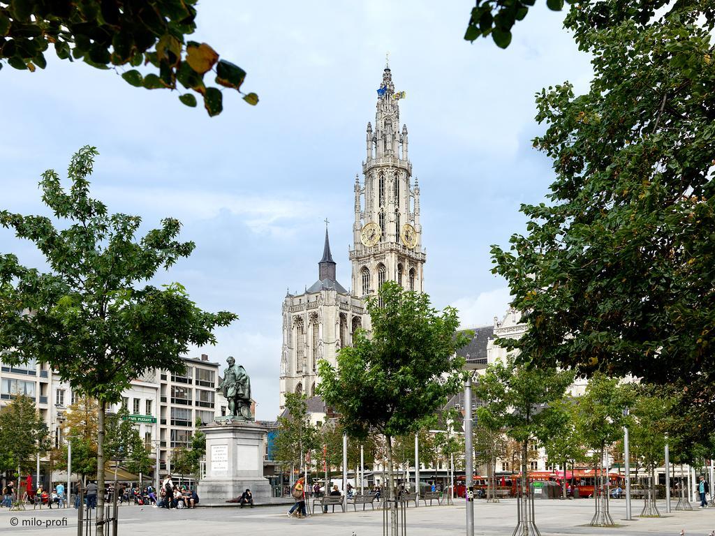 Antwerp Central Youth Hostel Exterior photo