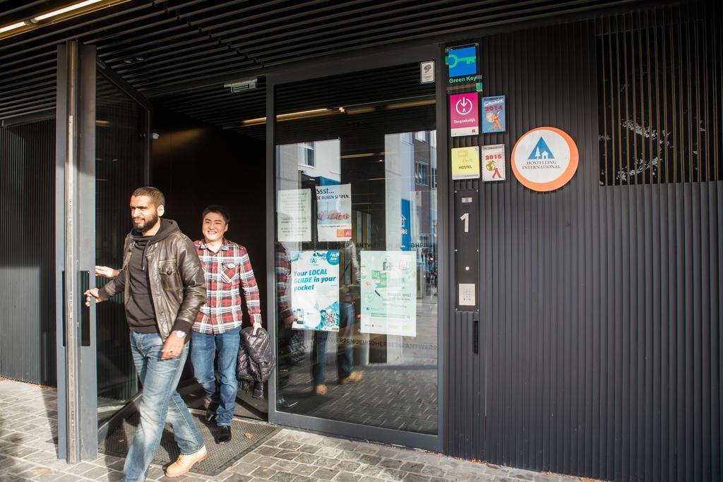 Antwerp Central Youth Hostel Exterior photo